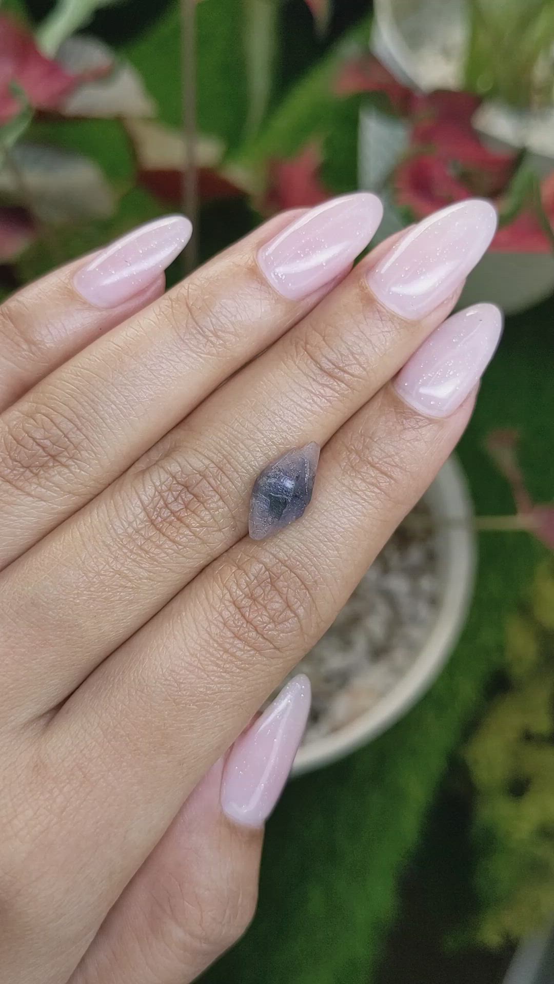 4.56 Ct. Bi Color / Parti Sapphire Crystal from Ceylon (Sri Lanka) Size Video