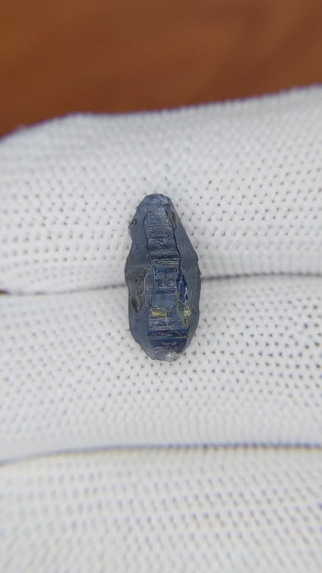5.83 Ct. Blue Sapphire Crystal from Ceylon (Sri Lanka) Size Video