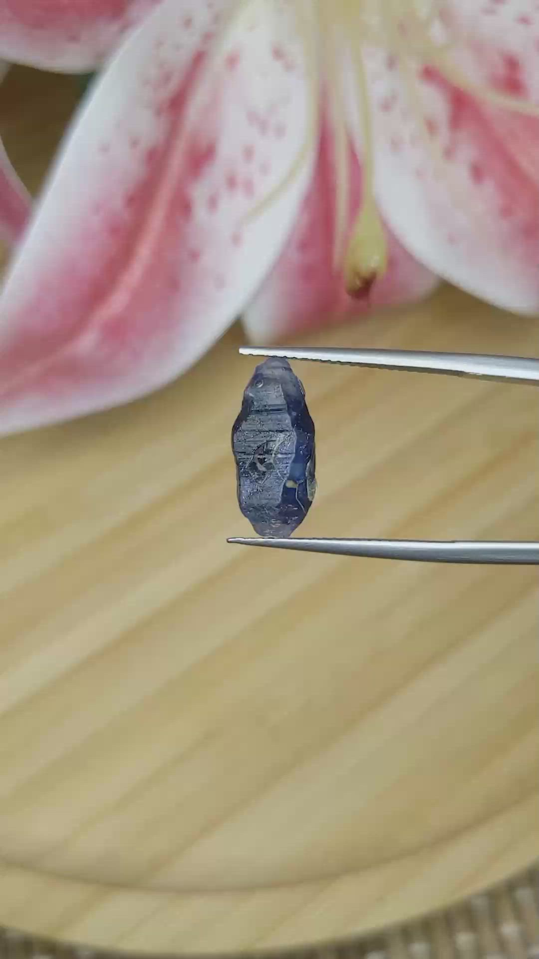 5.83 Ct. Blue Sapphire Crystal from Ceylon (Sri Lanka) Size Video