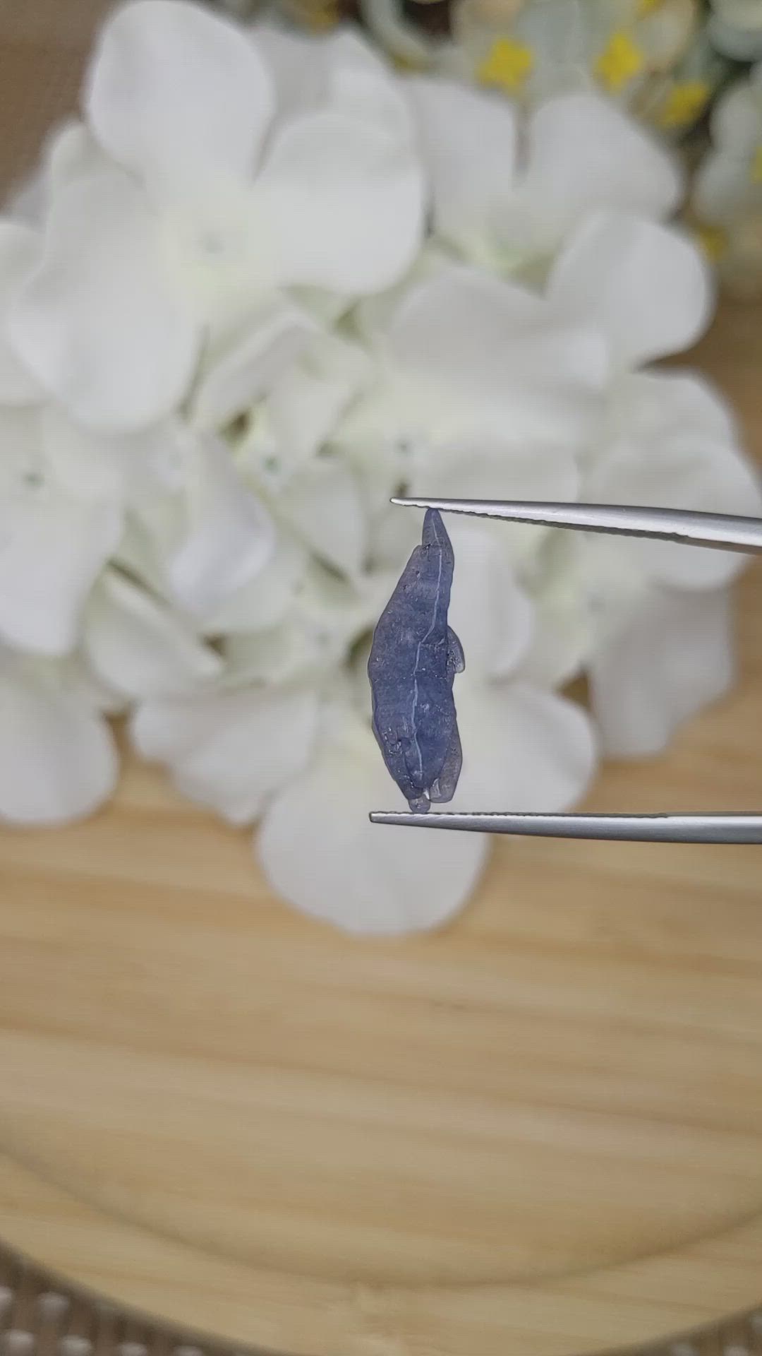 6.68 Ct. Blue Sapphire Crystal from Ceylon (Sri Lanka) Size Video