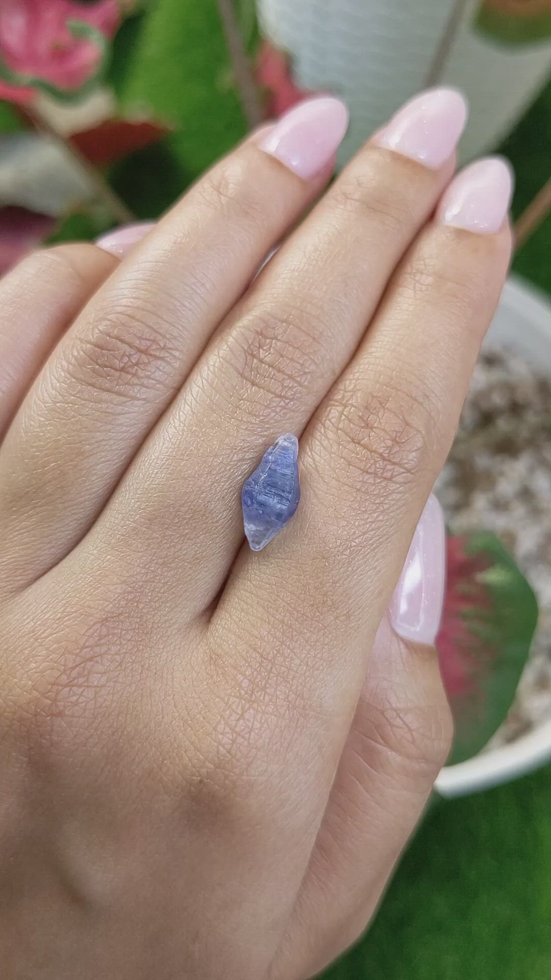 3.61 Ct. Blue Sapphire Crystal from Ceylon (Sri Lanka) Size Video