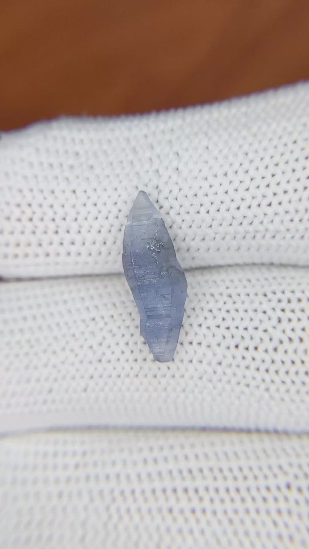 4.01 Ct. Blue Sapphire Crystal from Ceylon (Sri Lanka) Size Video