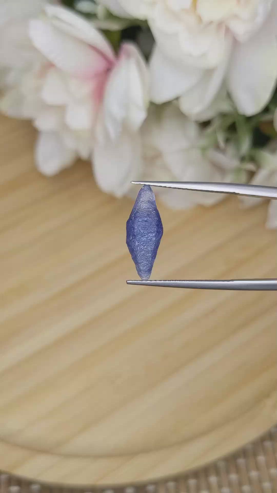 5.18 Ct. Blue Sapphire Crystal from Ceylon (Sri Lanka) Size Video