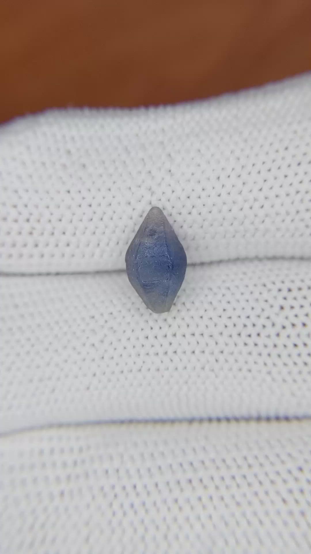 2.69 Ct. Blue Sapphire Crystal from Ceylon (Sri Lanka) Size Video
