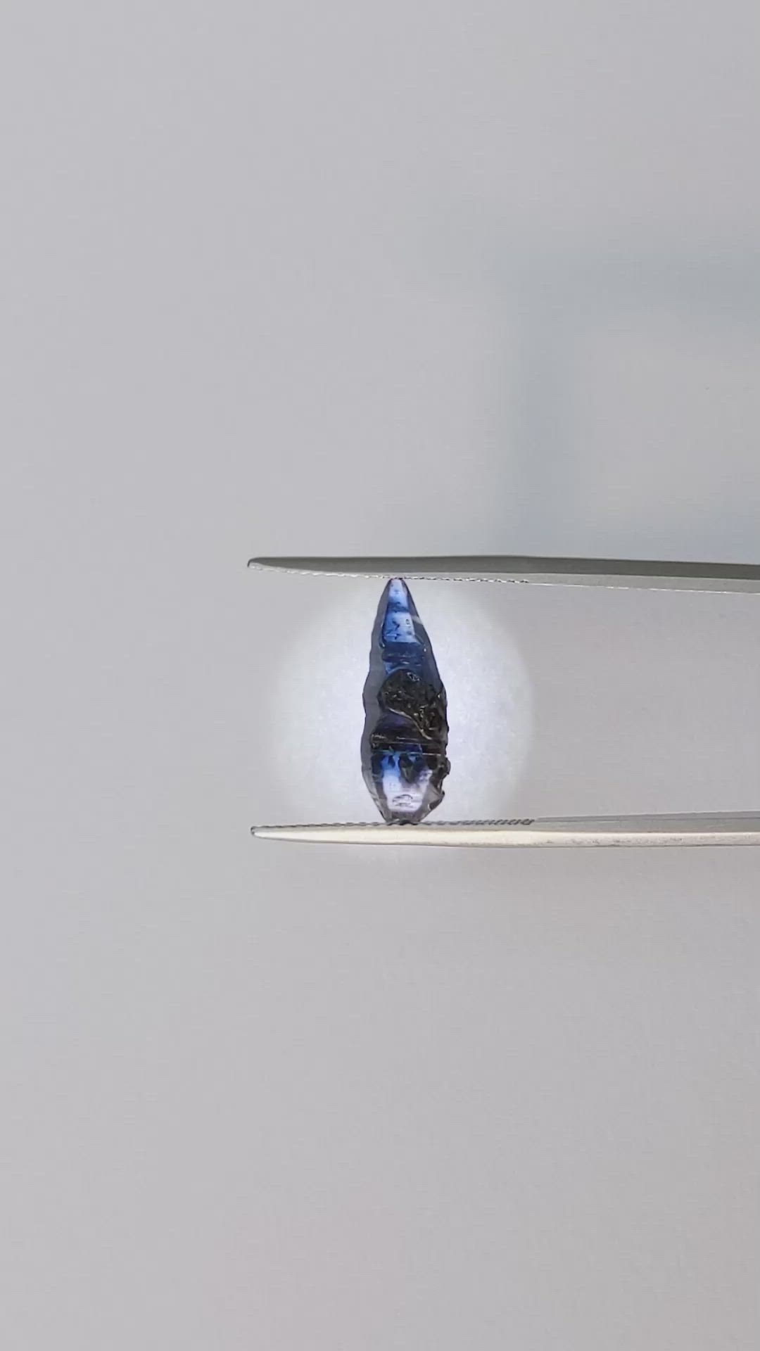 3.19 Ct. Blue Sapphire Crystal from Ceylon (Sri Lanka) Size Video