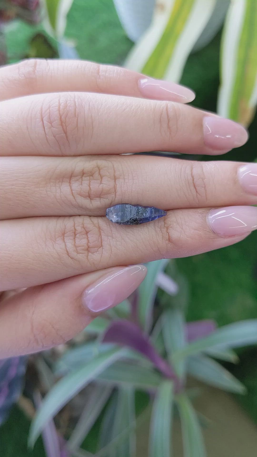 3.19 Ct. Blue Sapphire Crystal from Ceylon (Sri Lanka) Size Video