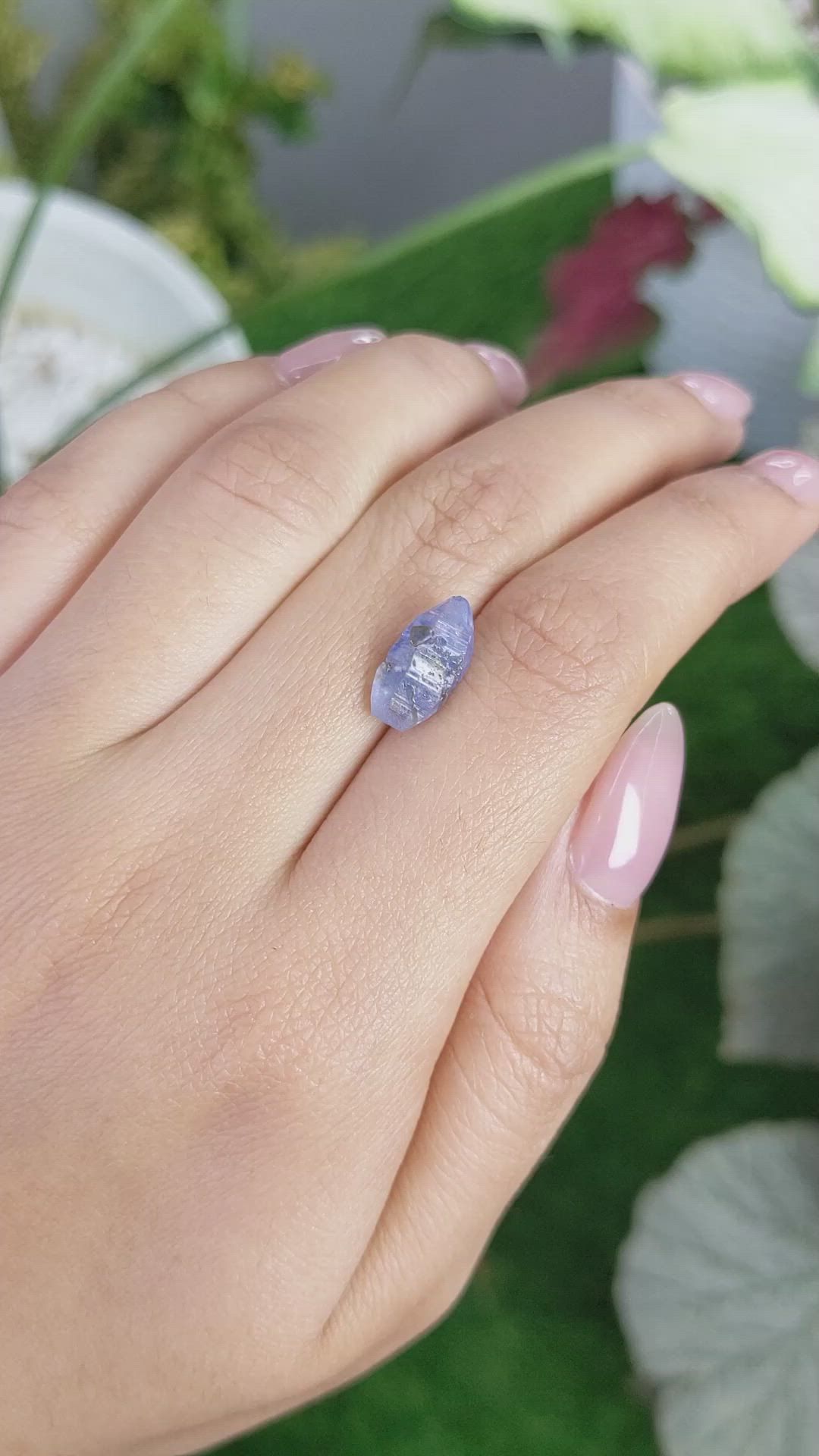 4.62 Ct. Blue Sapphire Crystal from Ceylon (Sri Lanka) Size Video