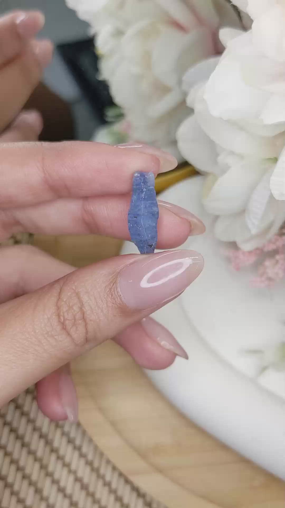 8.46 Ct. Blue Sapphire Crystal from Ceylon (Sri Lanka) Size Video
