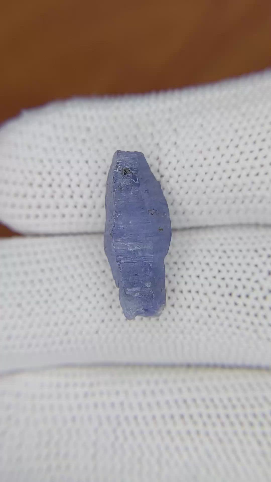 8.46 Ct. Blue Sapphire Crystal from Ceylon (Sri Lanka) Size Video
