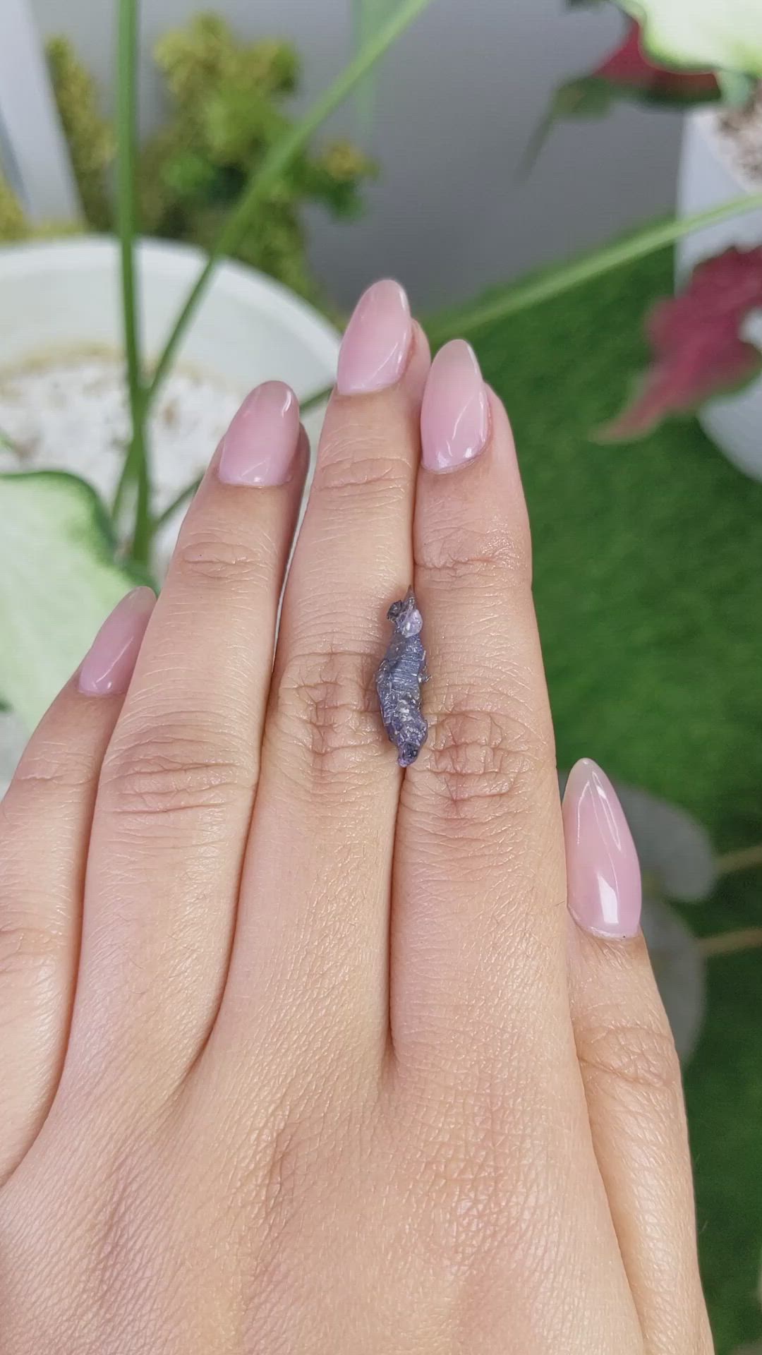 4.08 Ct. Blue Sapphire Crystal from Ceylon (Sri Lanka) Size Video