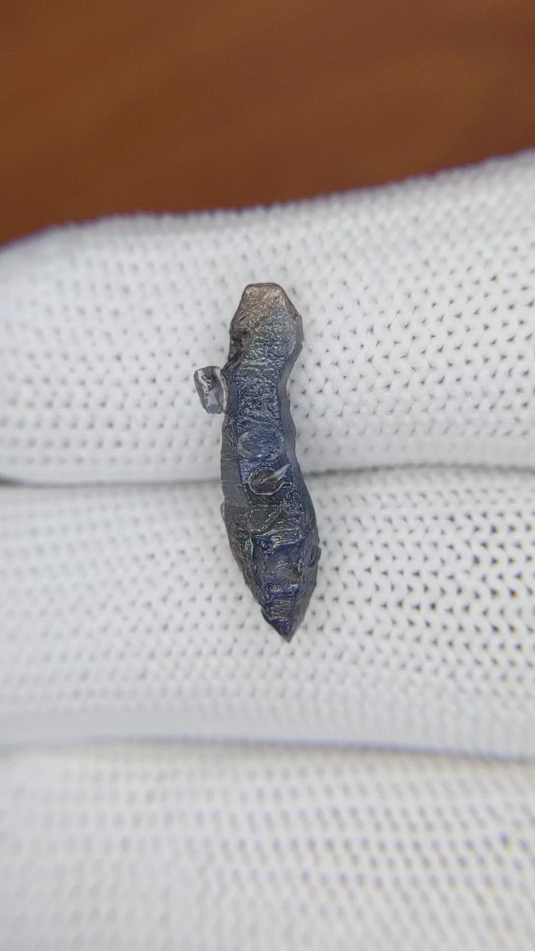 4.08 Ct. Blue Sapphire Crystal from Ceylon (Sri Lanka) Size Video