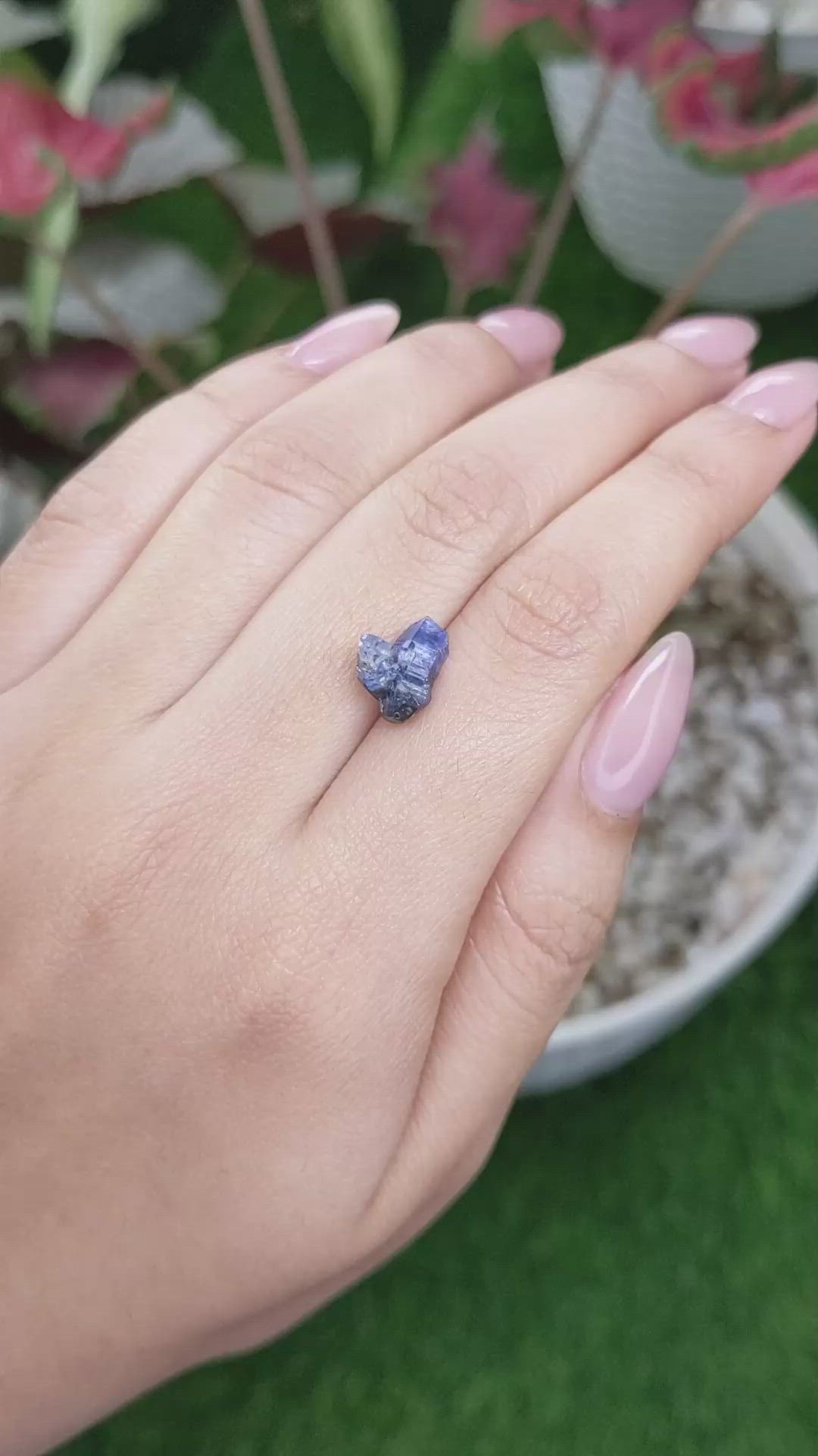 3.79 Ct. Blue Sapphire Crystal from Ceylon (Sri Lanka) Size Video
