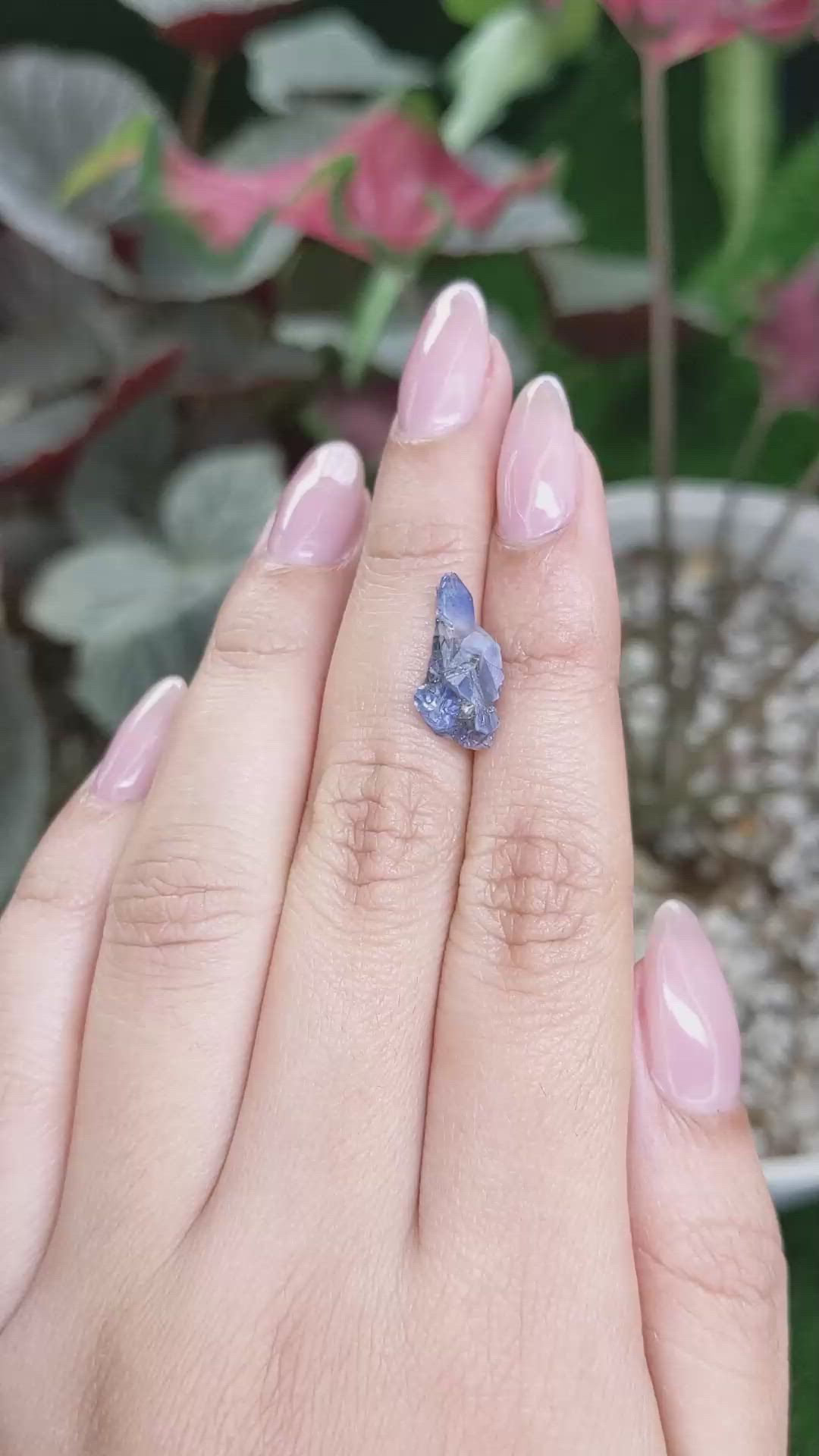 4.66 Ct. Blue Sapphire Crystal from Ceylon (Sri Lanka) Size Video