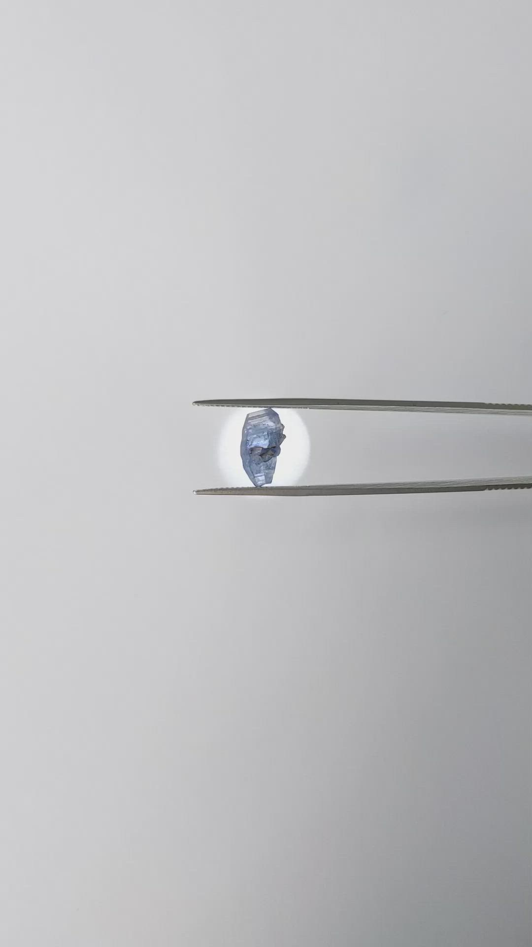 4.16 Ct. Blue Sapphire Crystal from Ceylon (Sri Lanka) Size Video