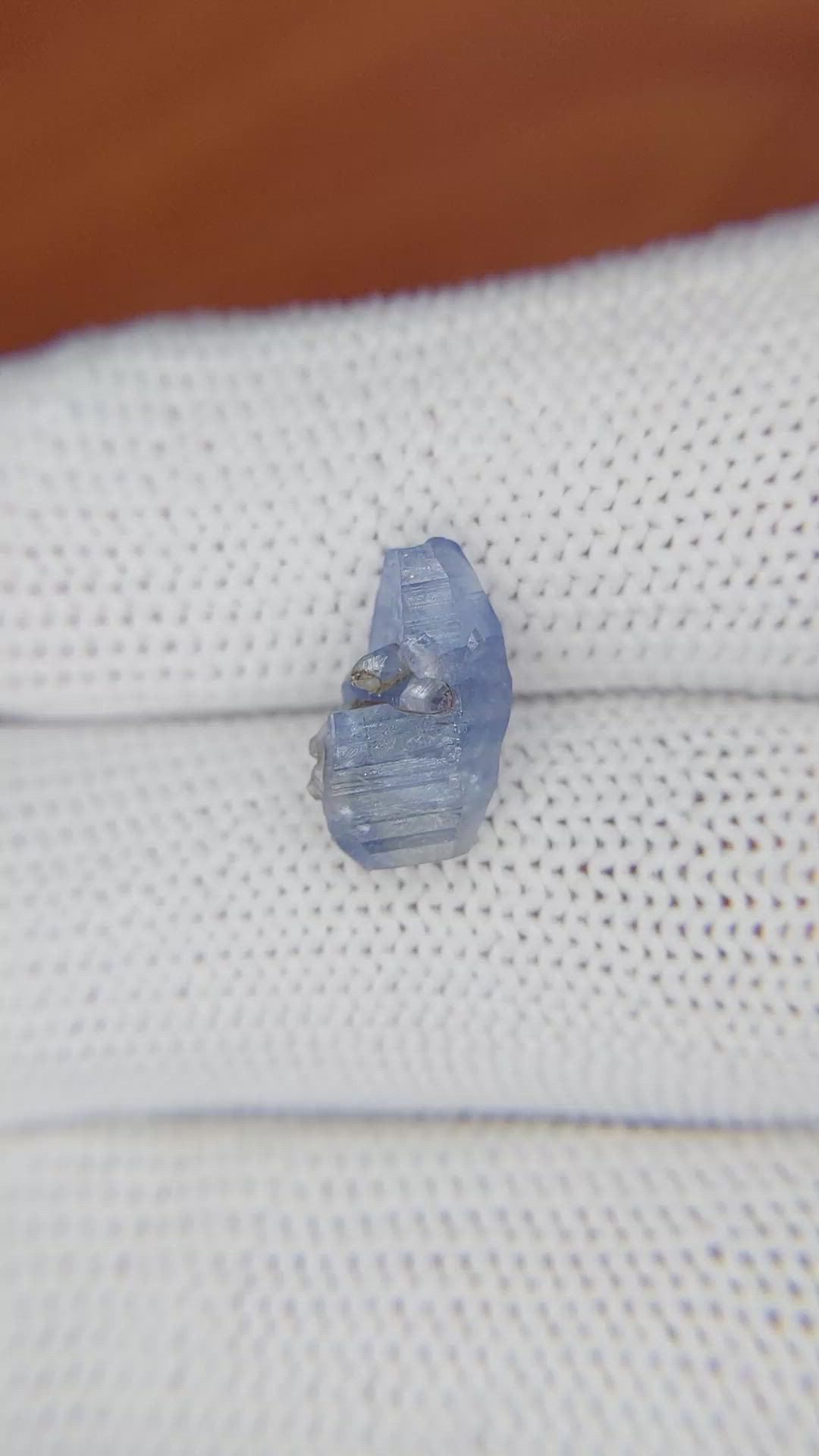 4.16 Ct. Blue Sapphire Crystal from Ceylon (Sri Lanka) Size Video