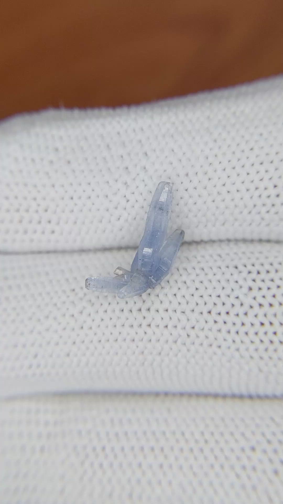 1.79 Ct. Blue Sapphire Crystal from Ceylon (Sri Lanka) Size Video