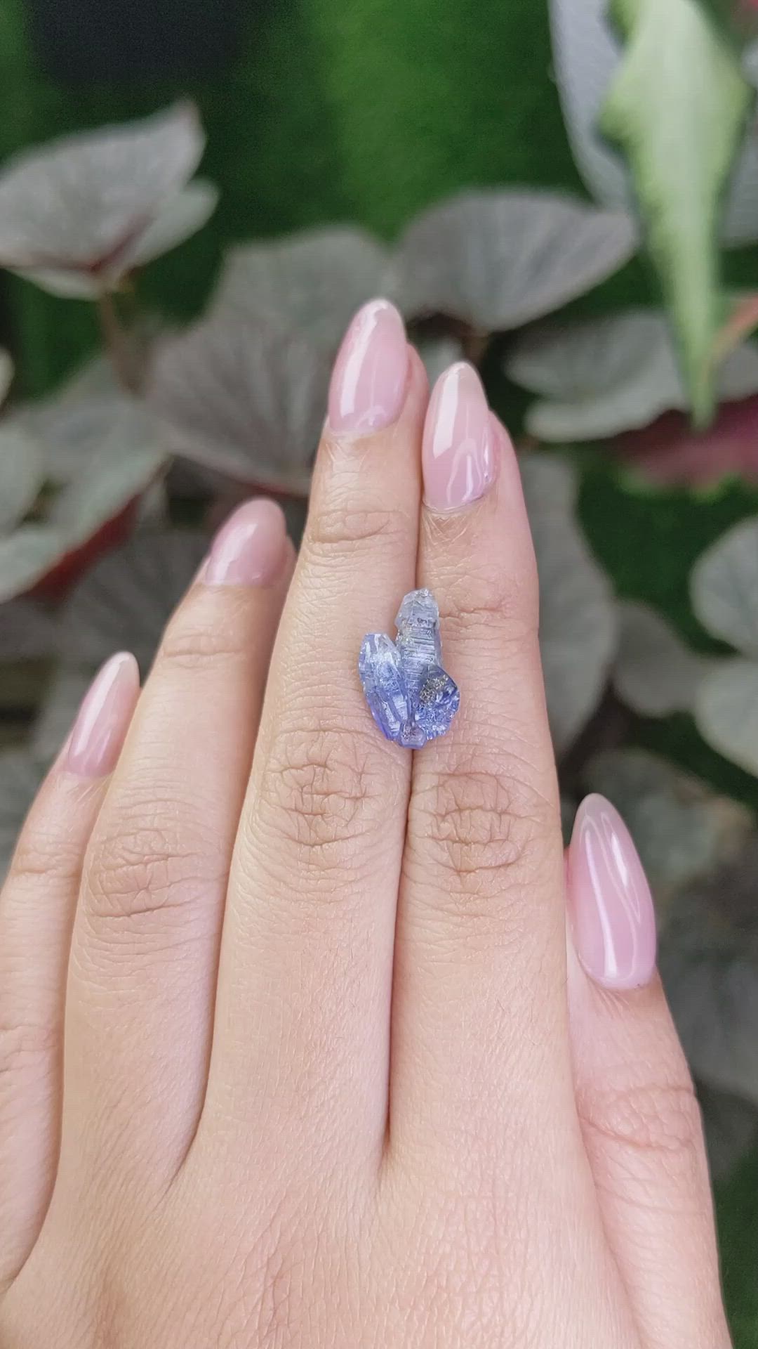 6.00 Ct. Blue Sapphire Crystal from Ceylon (Sri Lanka) Size Video