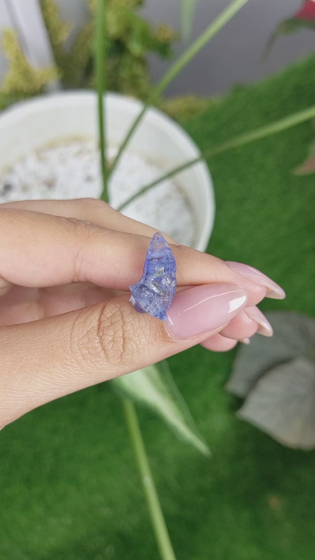 7.93 Ct. Blue Sapphire Crystal from Ceylon (Sri Lanka) Size Video