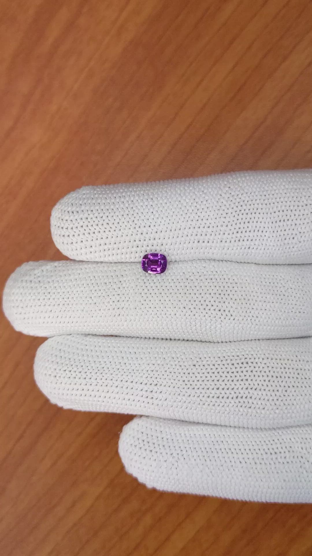 0.44 Ct. Pinkish Purple Sapphire from Ceylon (Sri Lanka) Size Video