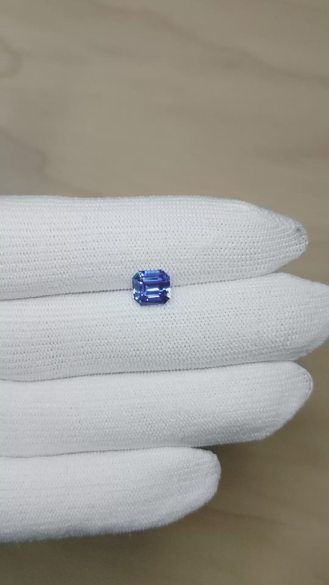 2.30 Ct. Blue Sapphire from Ceylon (Sri Lanka) Size Video