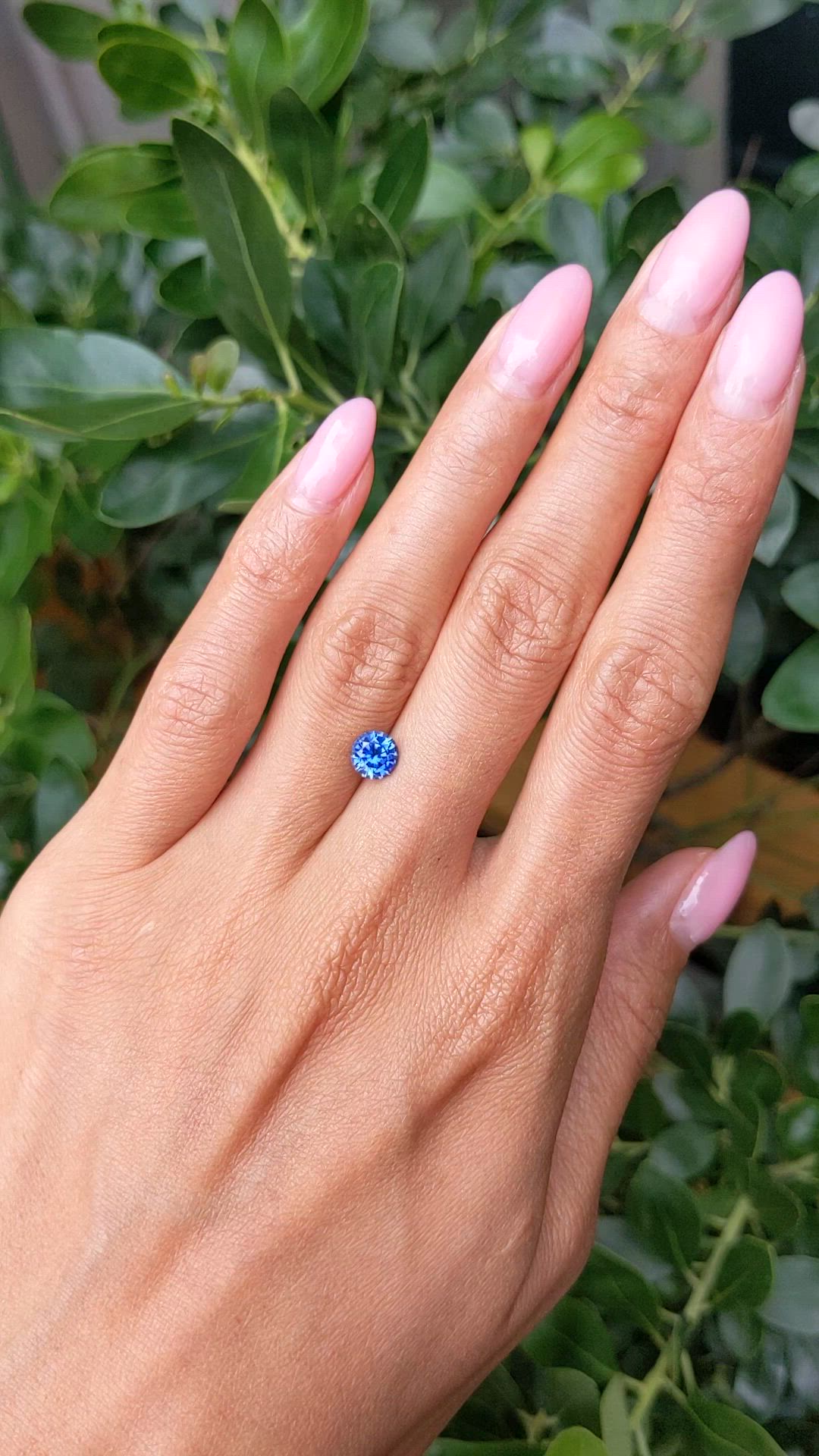 1.09 Ct. Blue Sapphire from Ceylon (Sri Lanka) Size Video