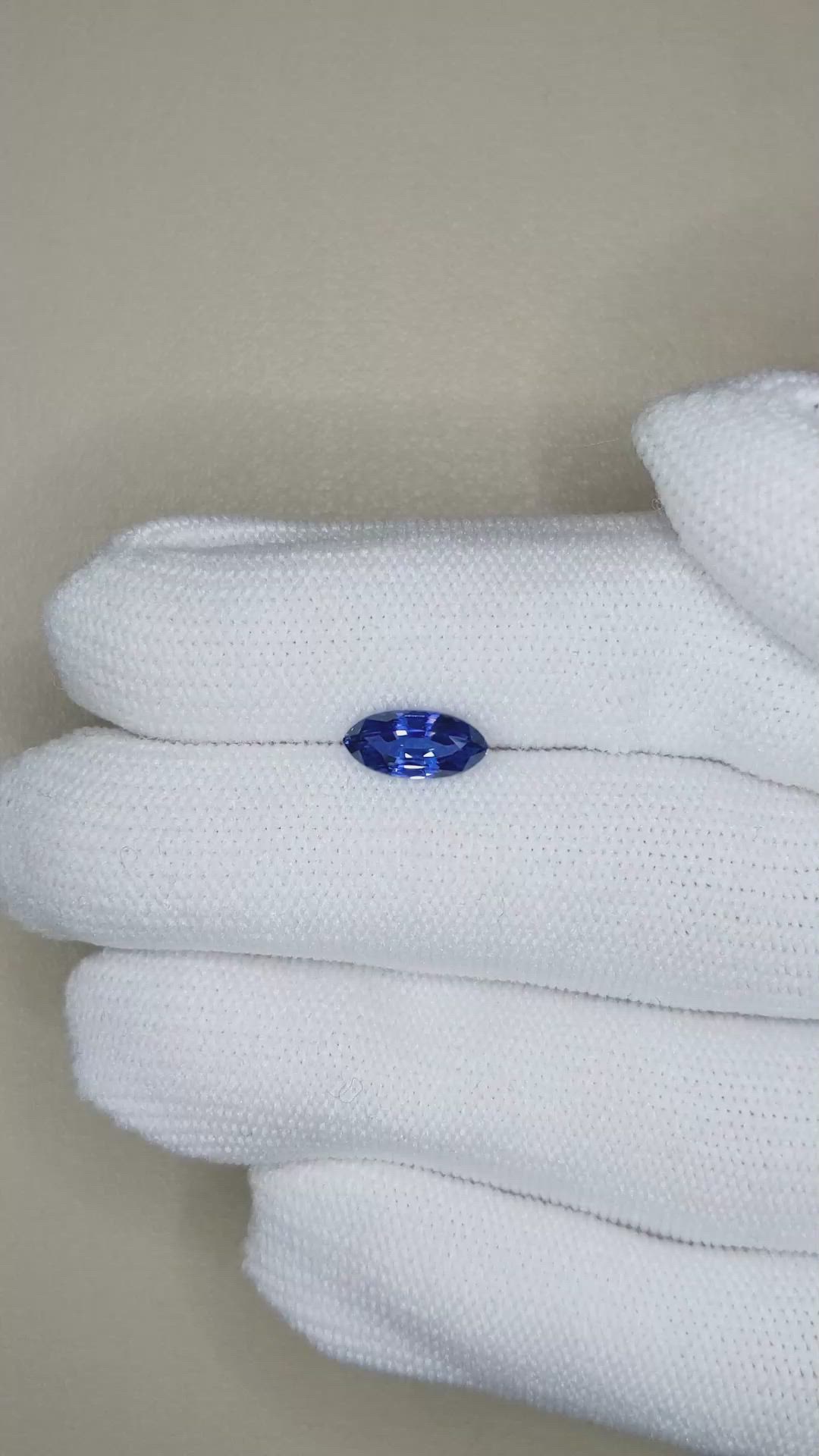 1.52 Ct. Blue Sapphire from Ceylon (Sri Lanka) Size Video