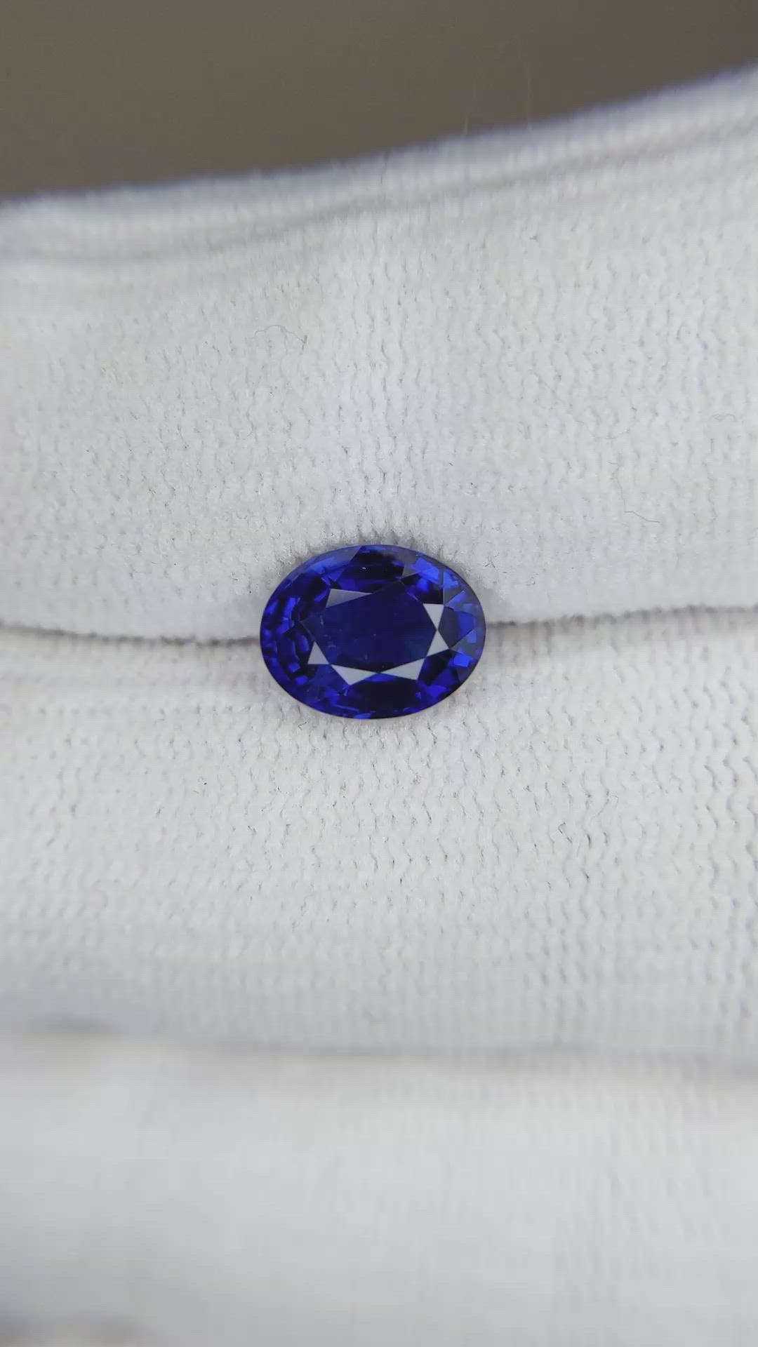 2.03 Ct. Blue Sapphire from Ceylon (Sri Lanka) Size Video