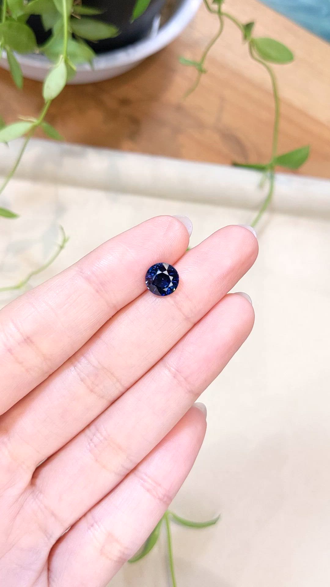 2.13 Ct. Blue Sapphire from Ceylon (Sri Lanka) Size Video