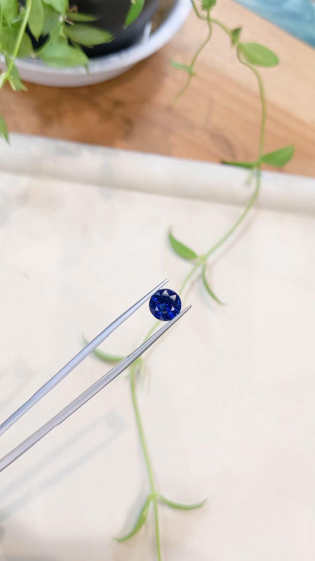 2.68 Ct. Blue Sapphire from Ceylon (Sri Lanka) Size Video