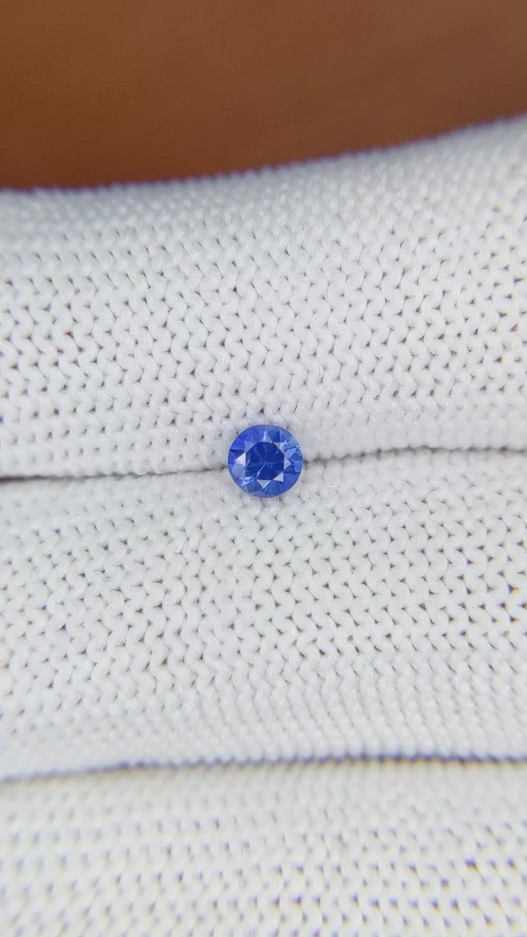 0.31 Ct. Blue Sapphire from Ceylon (Sri Lanka) Size Video