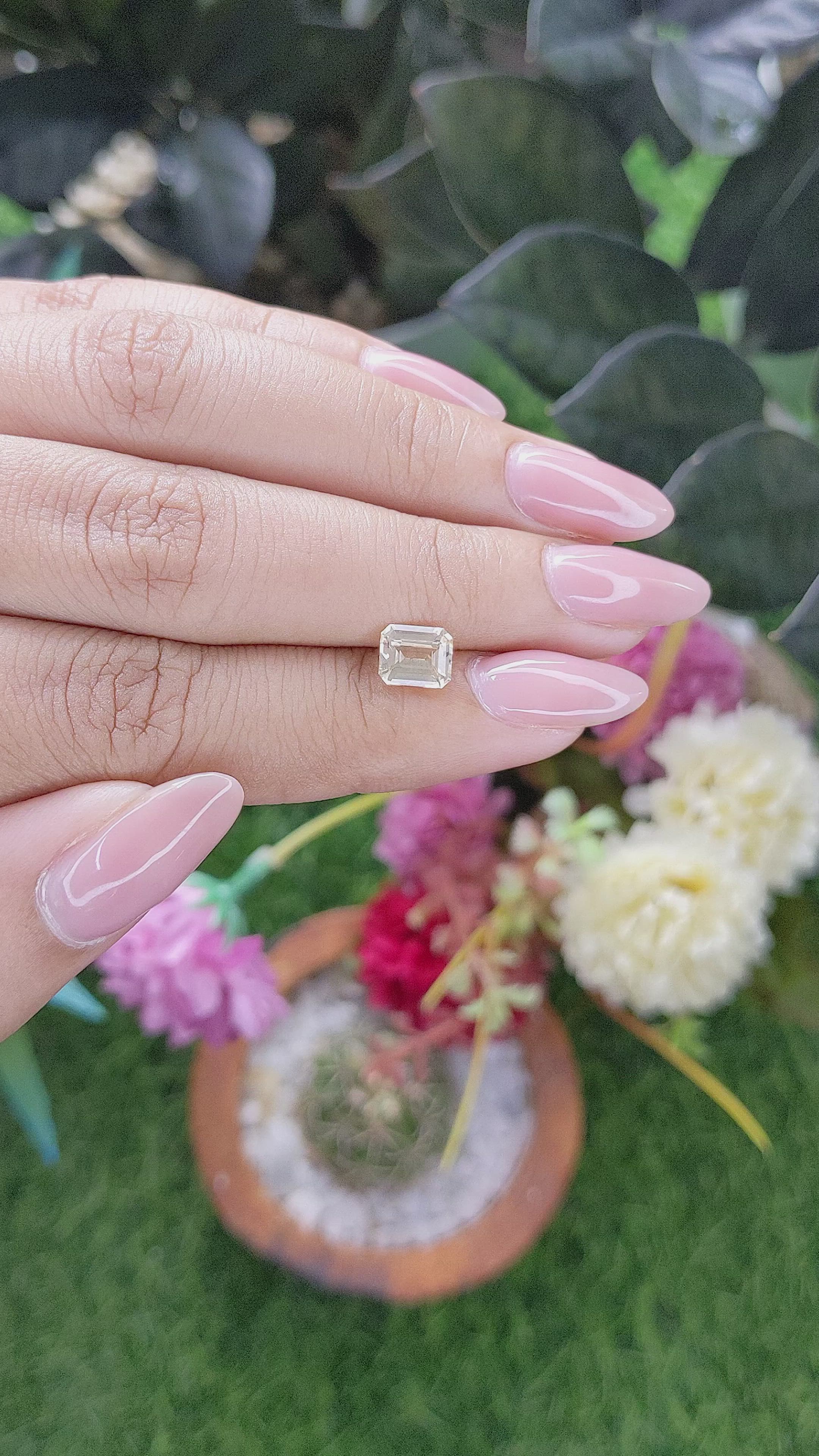 1.30 Ct. Peach Sapphire from Africa Size Video