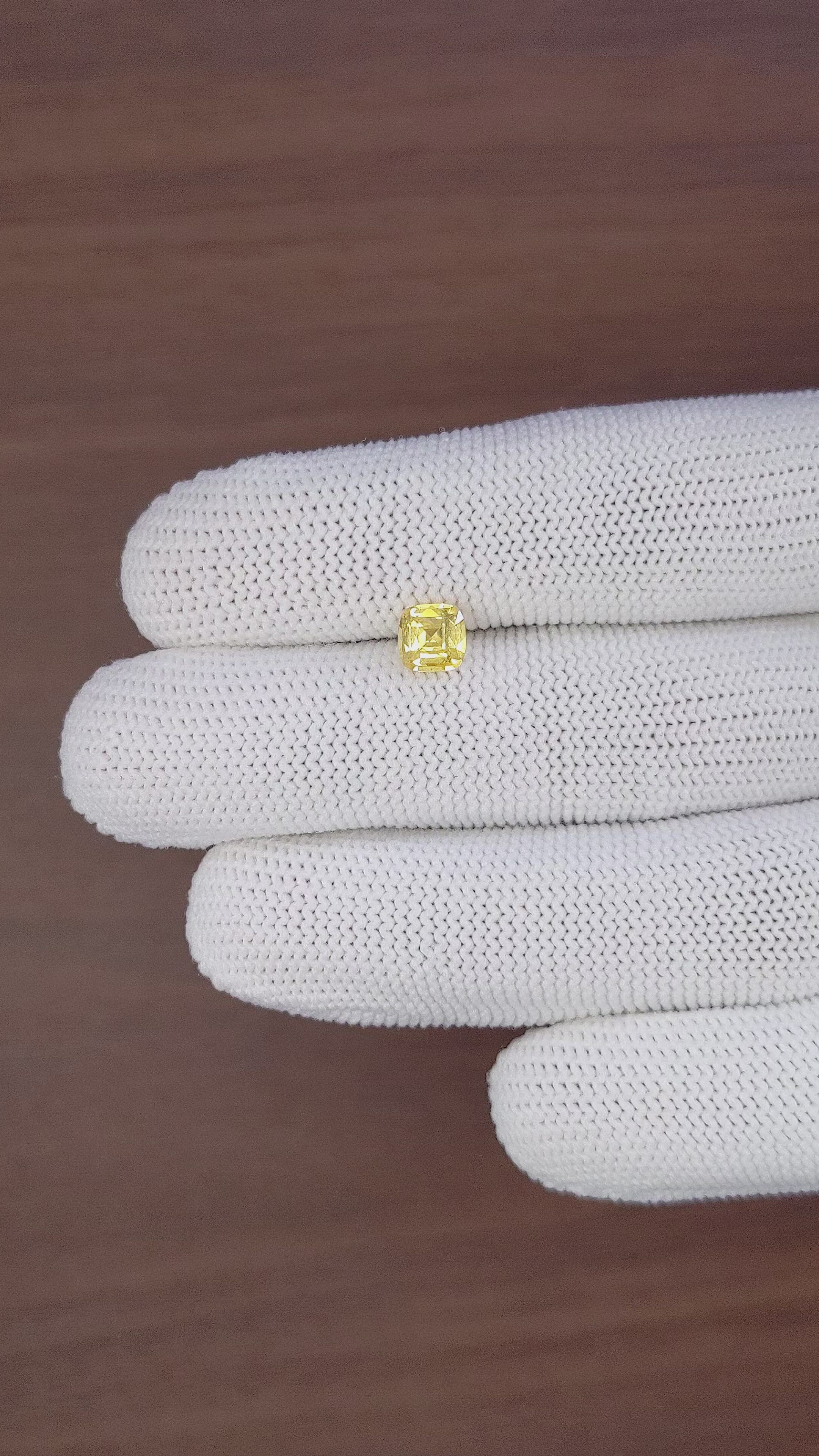 1.12 Ct. Yellow Sapphire from Ceylon (Sri Lanka) Size Video