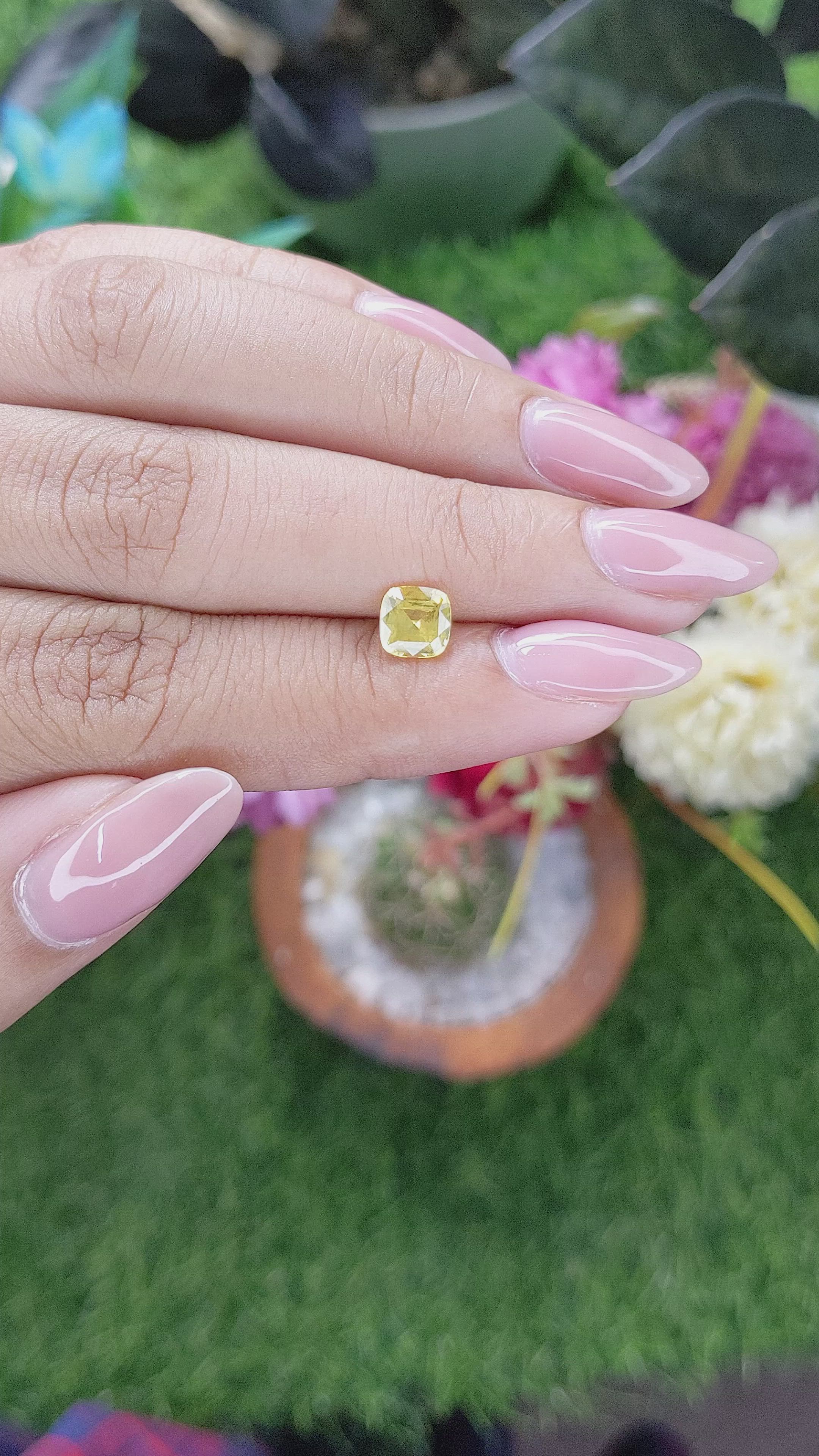 1.12 Ct. Yellow Sapphire from Ceylon (Sri Lanka) Size Video