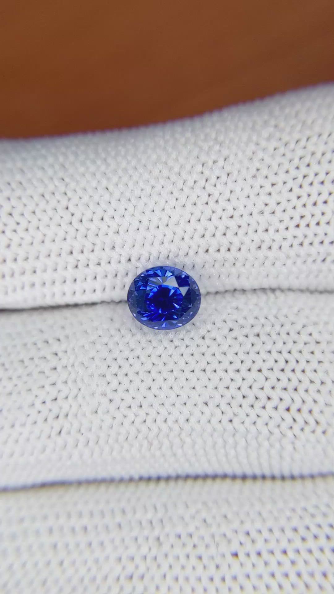 1.80 Ct. Blue Sapphire from Ceylon (Sri Lanka) Size Video