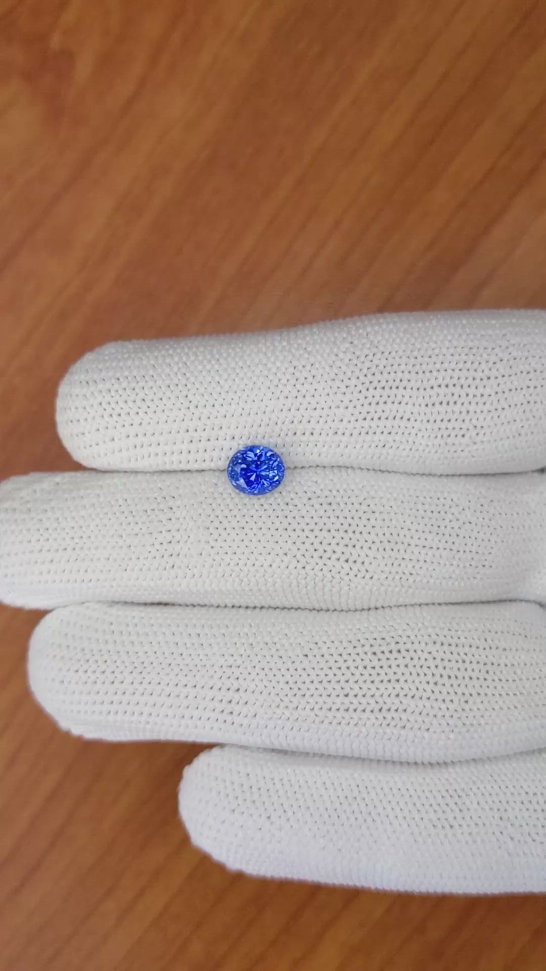 1.80 Ct. Blue Sapphire from Ceylon (Sri Lanka) Size Video