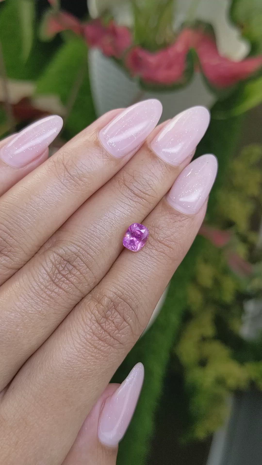 1.58 Ct. Purplish Pink Sapphire from Ceylon (Sri Lanka) Size Video