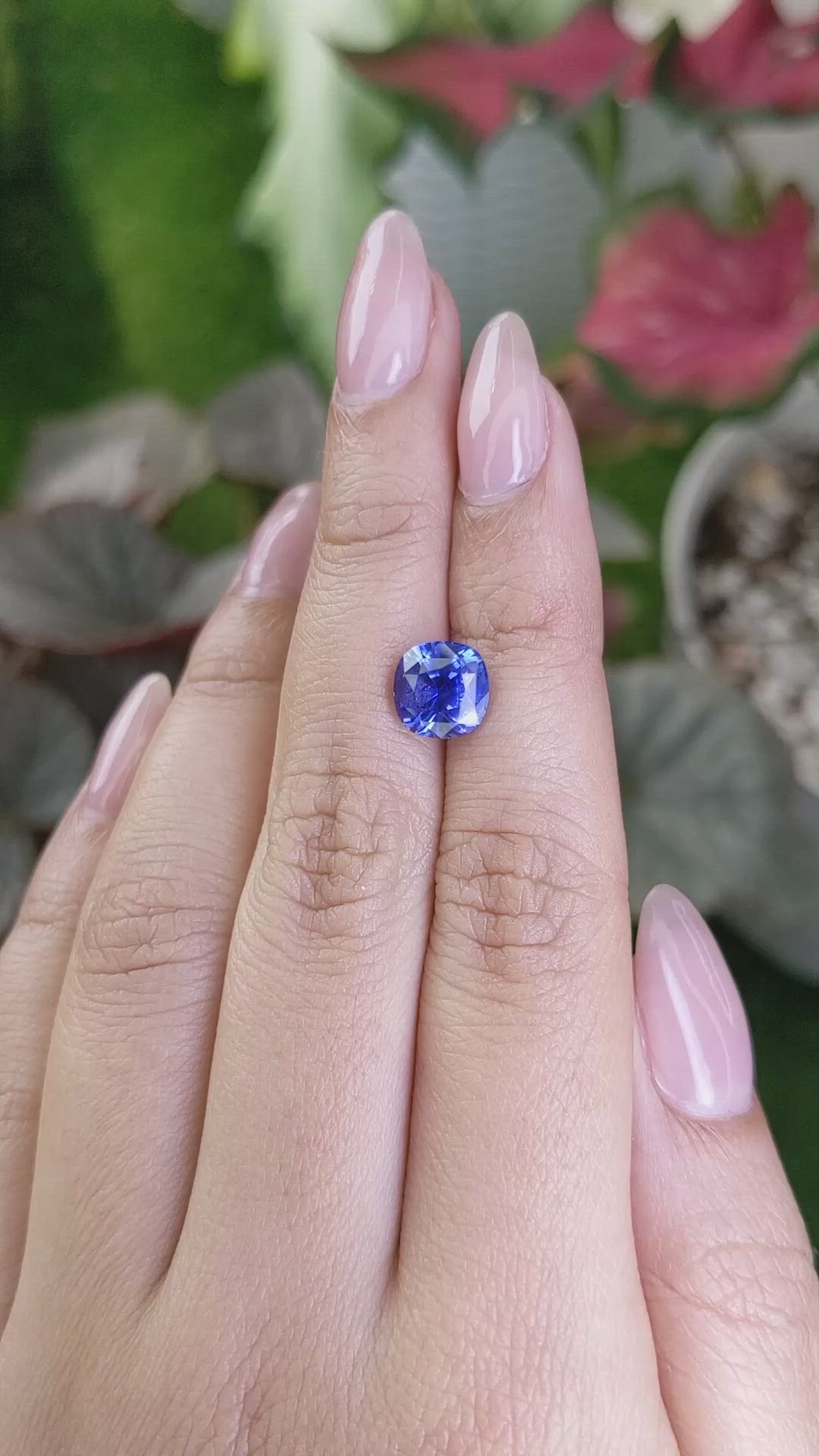 3.11 Ct. Blue Sapphire from Ceylon (Sri Lanka) Size Video