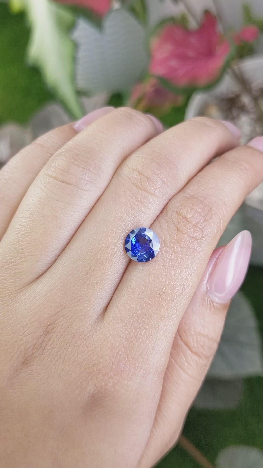 2.12 Ct. Blue Sapphire from Ceylon (Sri Lanka) Size Video