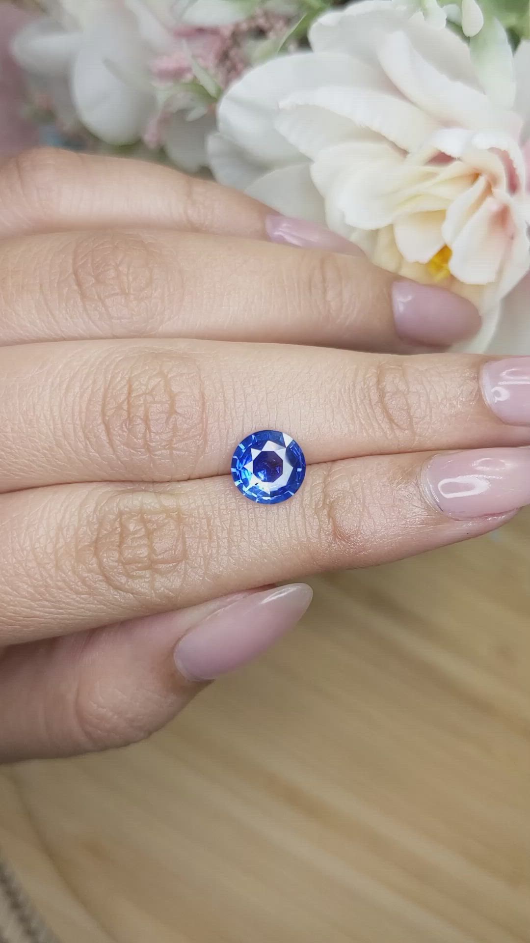 2.12 Ct. Blue Sapphire from Ceylon (Sri Lanka) Size Video