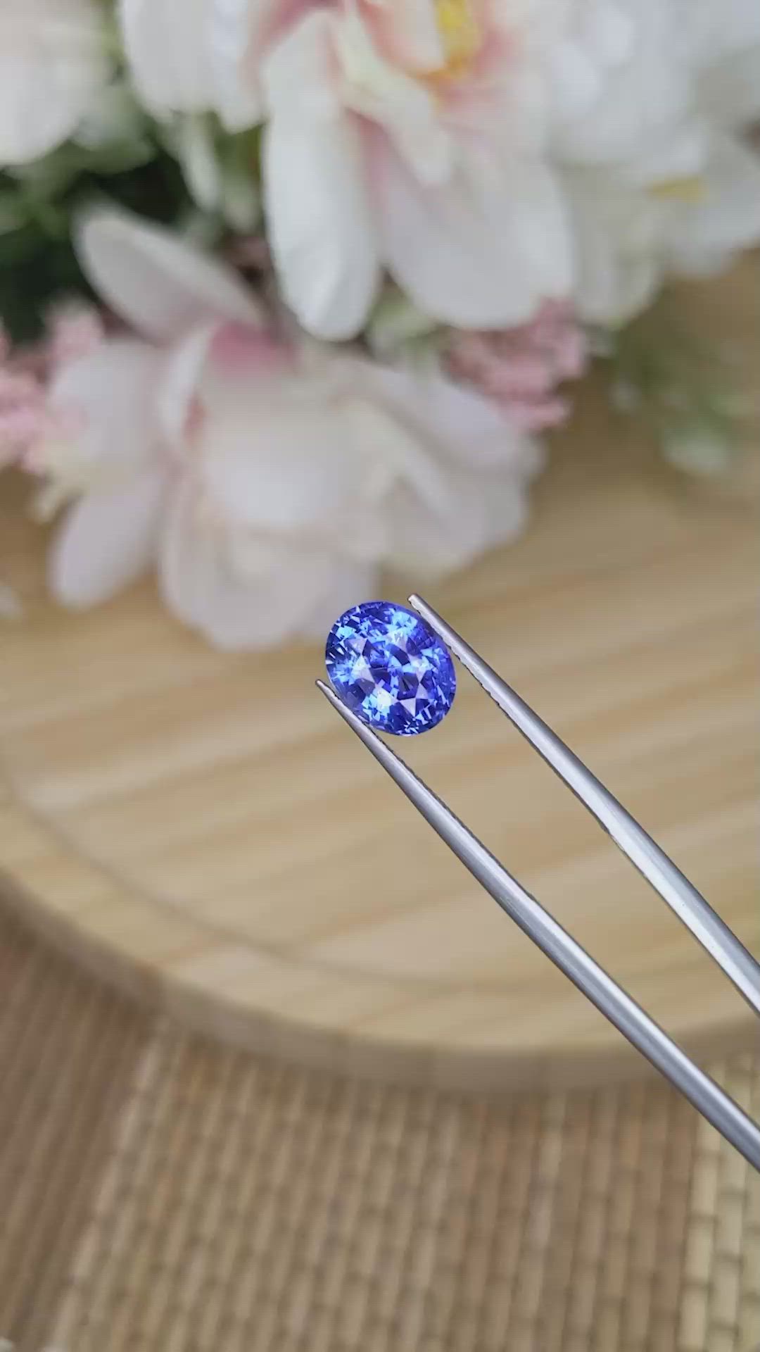 3.60 Ct. Blue Sapphire from Ceylon (Sri Lanka) Size Video