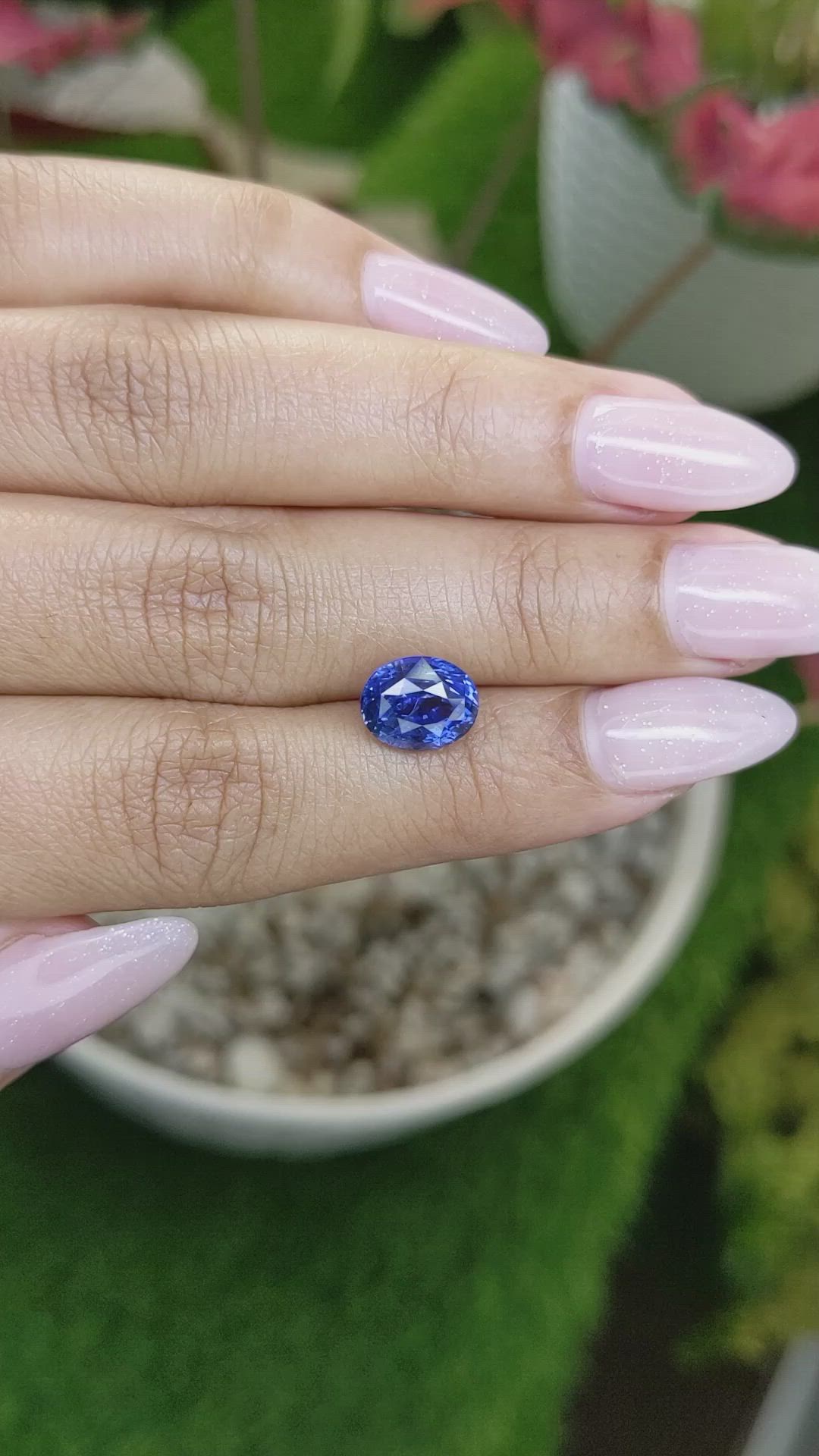 3.60 Ct. Blue Sapphire from Ceylon (Sri Lanka) Size Video