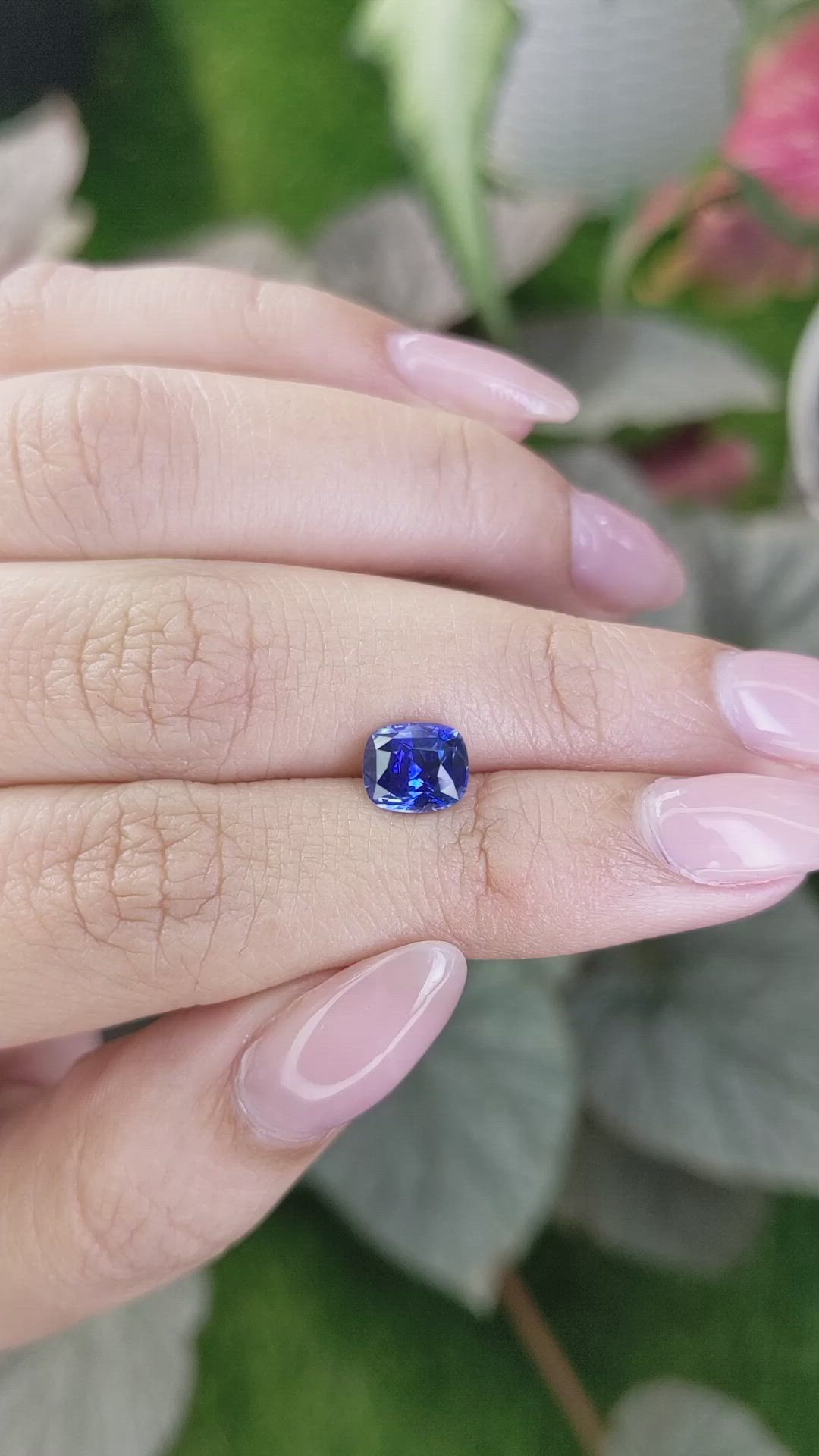 1.81 Ct. Blue Sapphire from Ceylon (Sri Lanka) Size Video