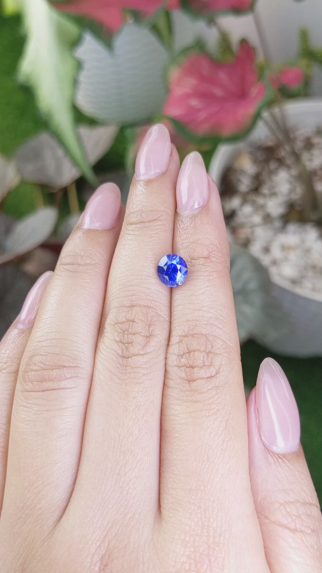 2.14 Ct. Blue Sapphire from Ceylon (Sri Lanka) Size Video