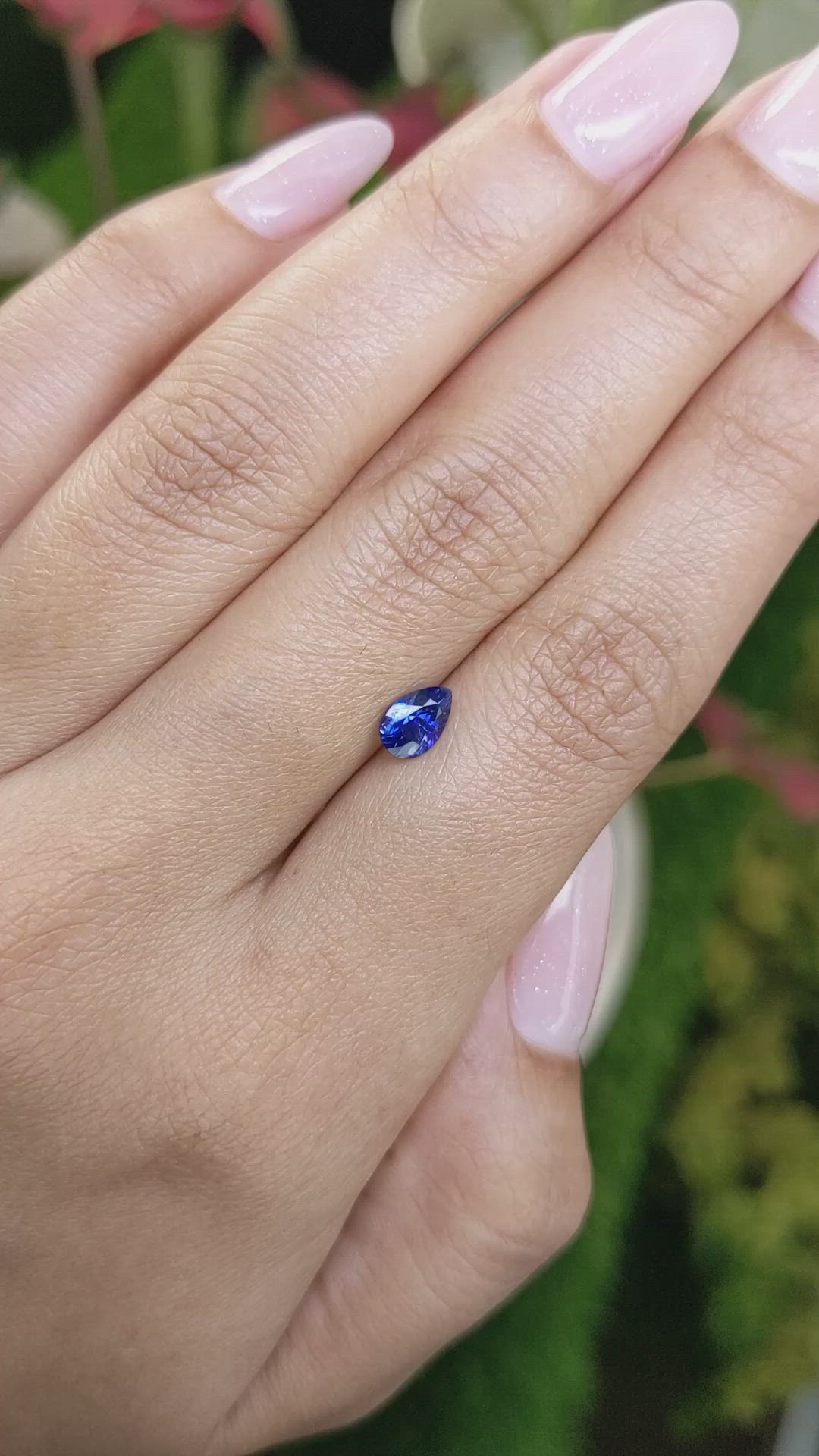 0.78 Ct. Blue Sapphire from Ceylon (Sri Lanka) Size Video