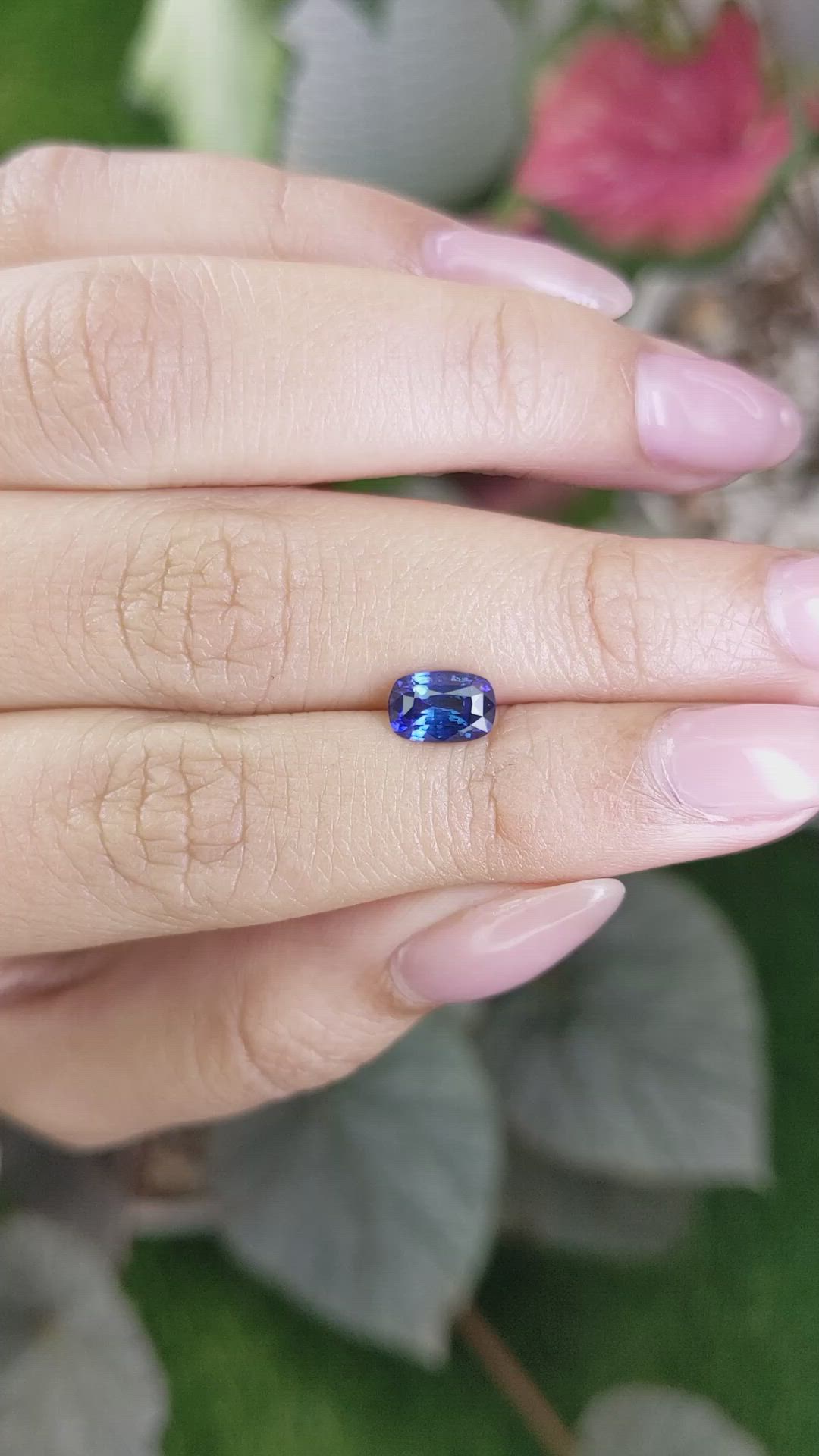 1.16 Ct. Blue Sapphire from Ceylon (Sri Lanka) Size Video