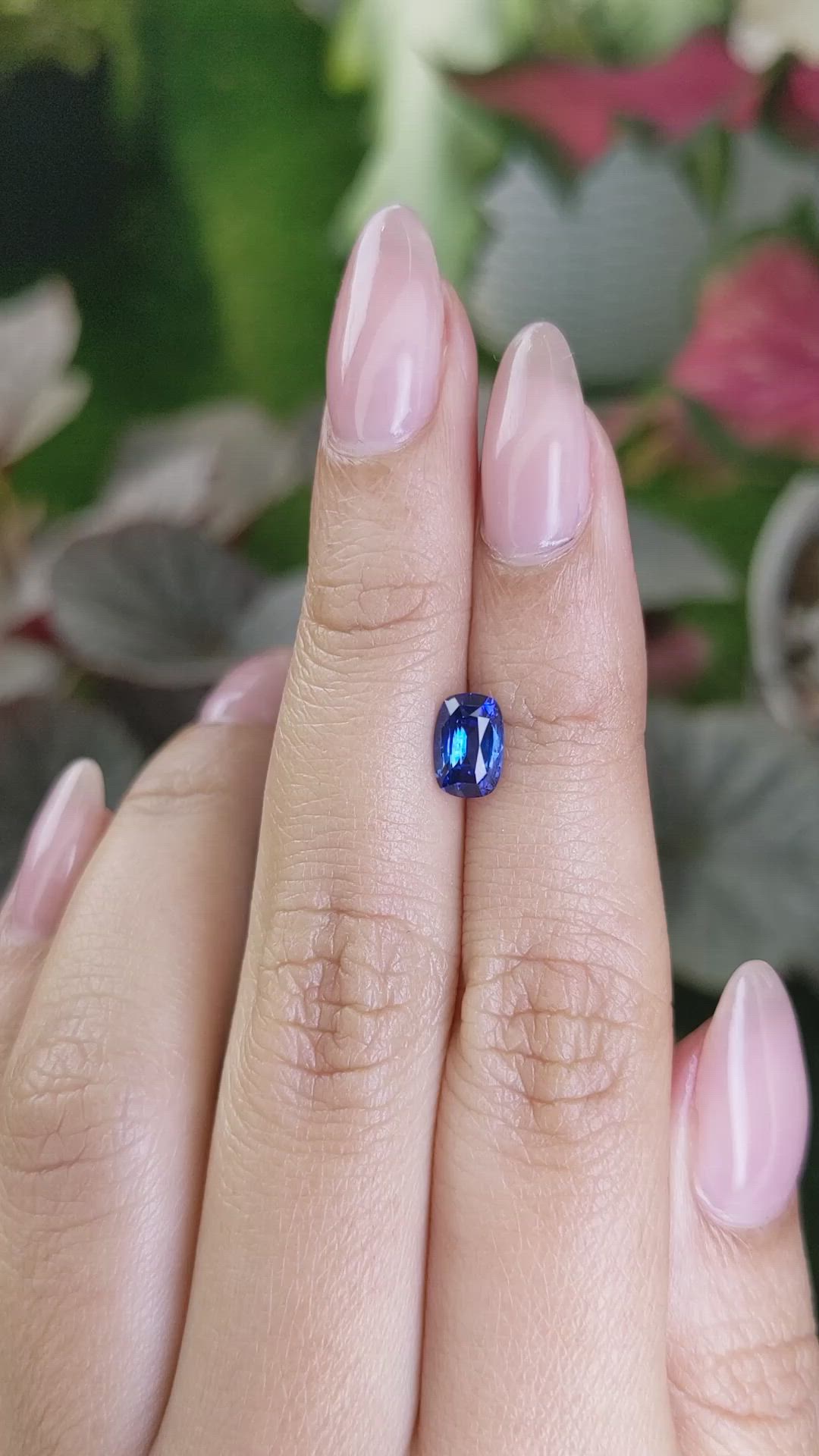 1.16 Ct. Blue Sapphire from Ceylon (Sri Lanka) Size Video