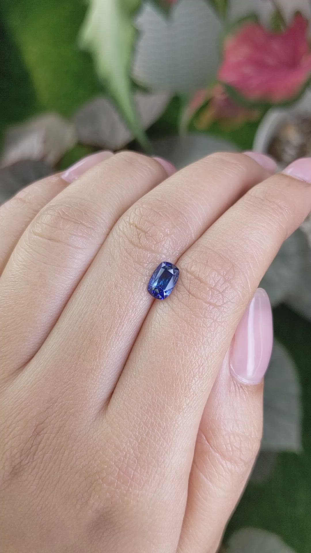 1.16 Ct. Blue Sapphire from Ceylon (Sri Lanka) Size Video