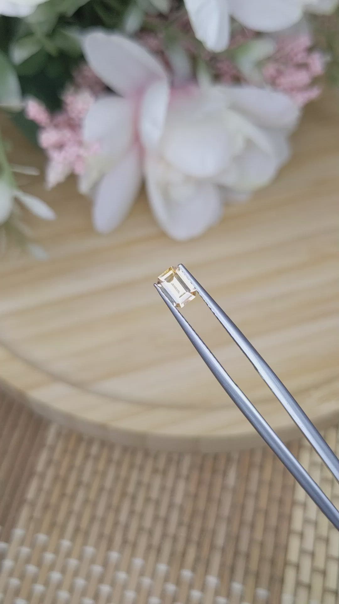 0.54 Ct. Peach Sapphire from Ceylon (Sri Lanka) Size Video