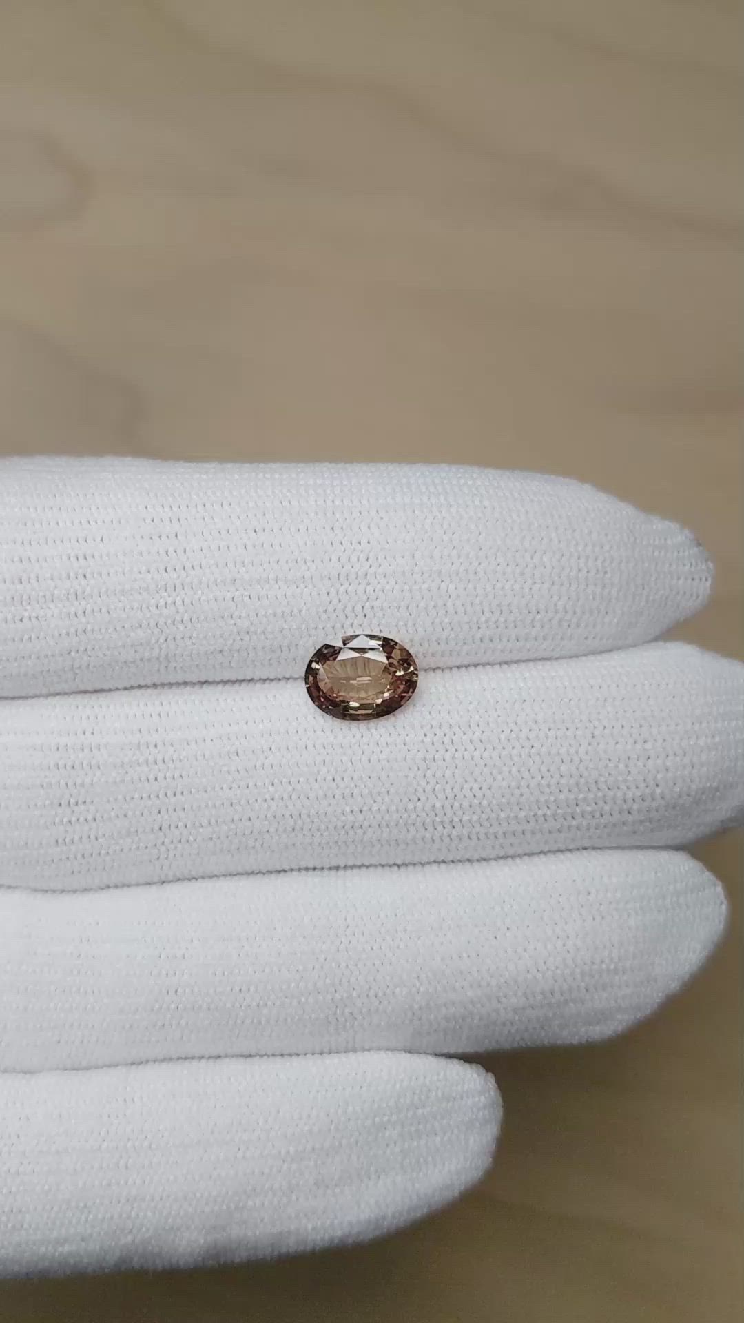 1.81 Ct. Pinkish Brown Sapphire from Ceylon (Sri Lanka) Size Video