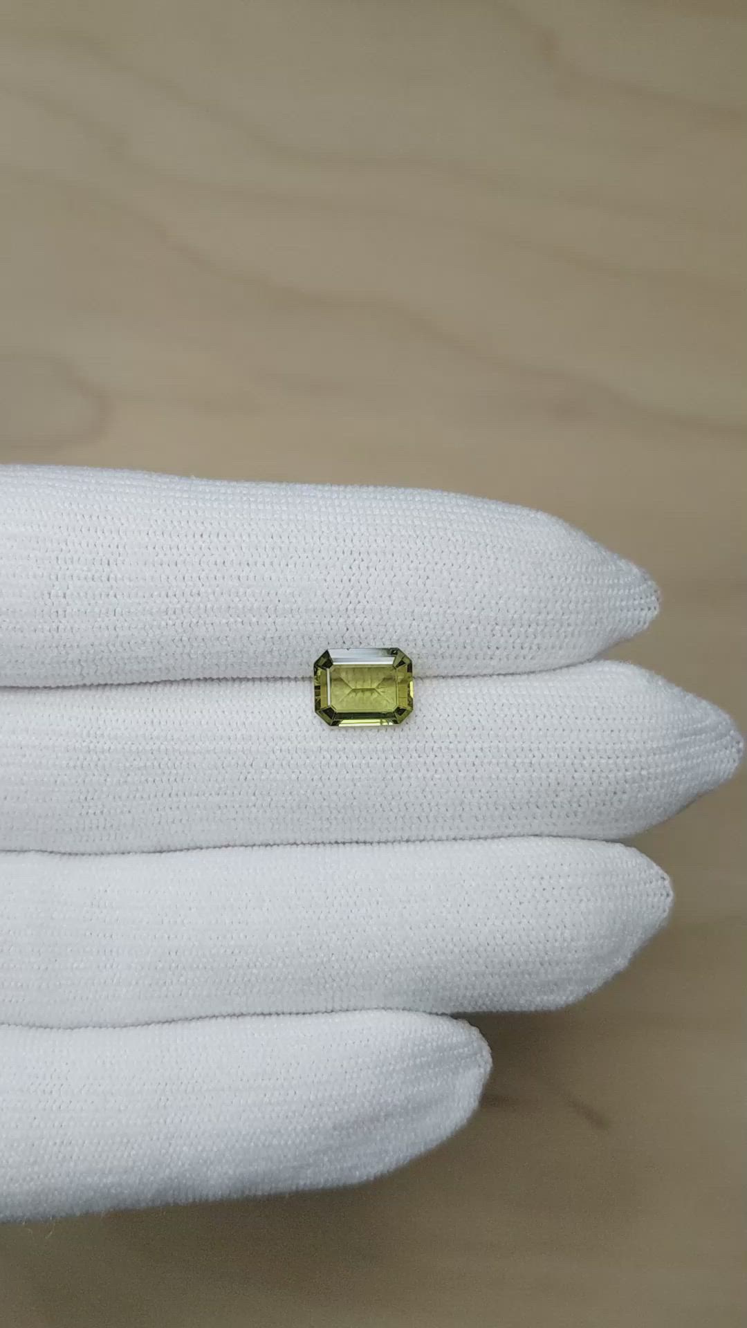 1.97 Ct. Yellowish Green Sapphire from Ceylon (Sri Lanka) Size Video